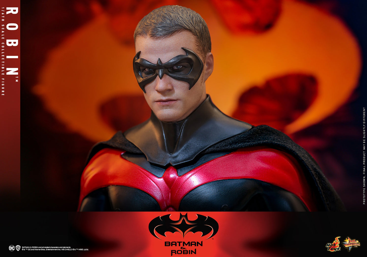 Preoder Hot Toys - MMS787 - Batman & Robin - Robin - 1/6 Scale Collectible Figure
