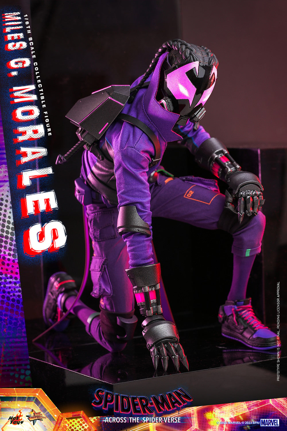 Hot Toys - MMS725B Spiderman Across the Spiderverse Miles G. Morales Special Edition - 1/6 Scale Collectible Figure