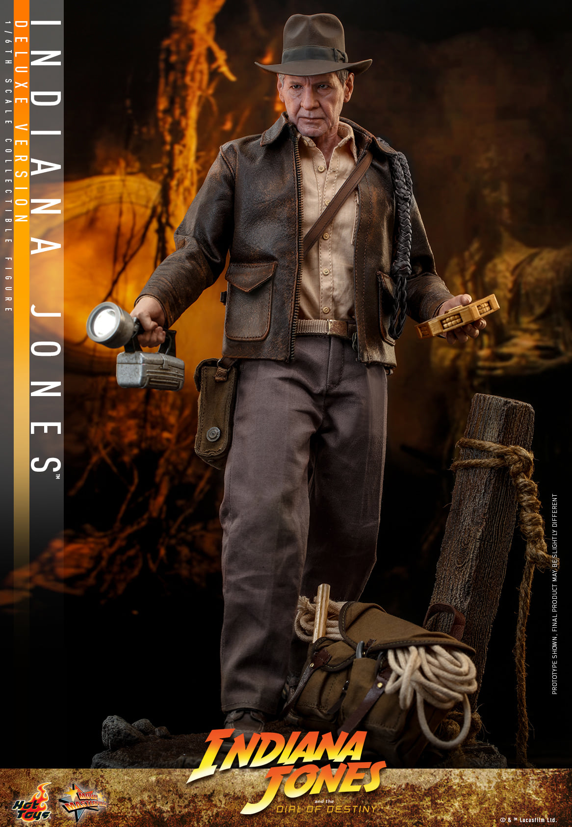 Hot Toys MMS717 Indiana Jones and the Dial of Destiny : Indiana Jones - 1/6 Scale Collectible Figure (Deluxe Version)