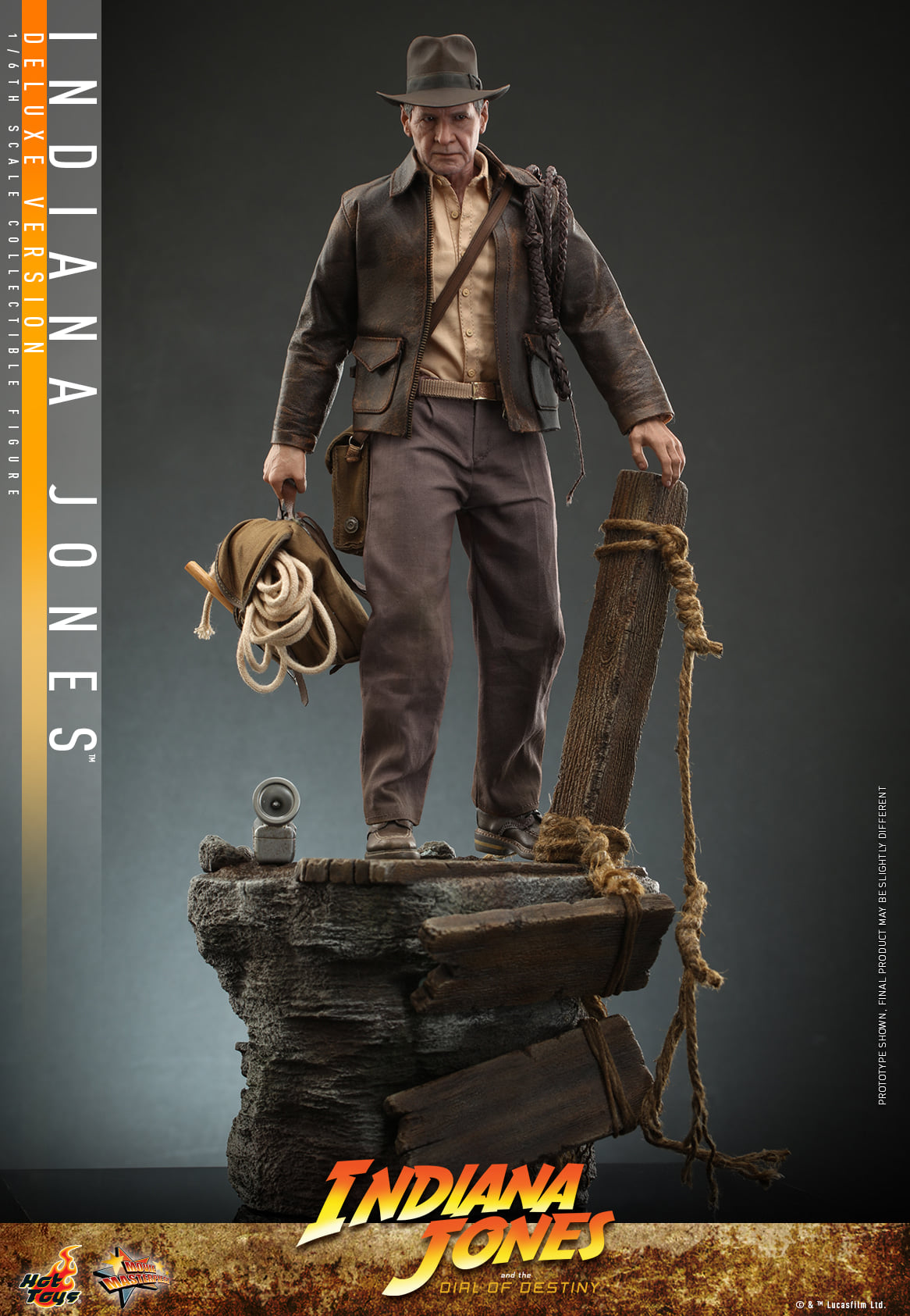Hot Toys MMS717 Indiana Jones and the Dial of Destiny : Indiana Jones - 1/6 Scale Collectible Figure (Deluxe Version)