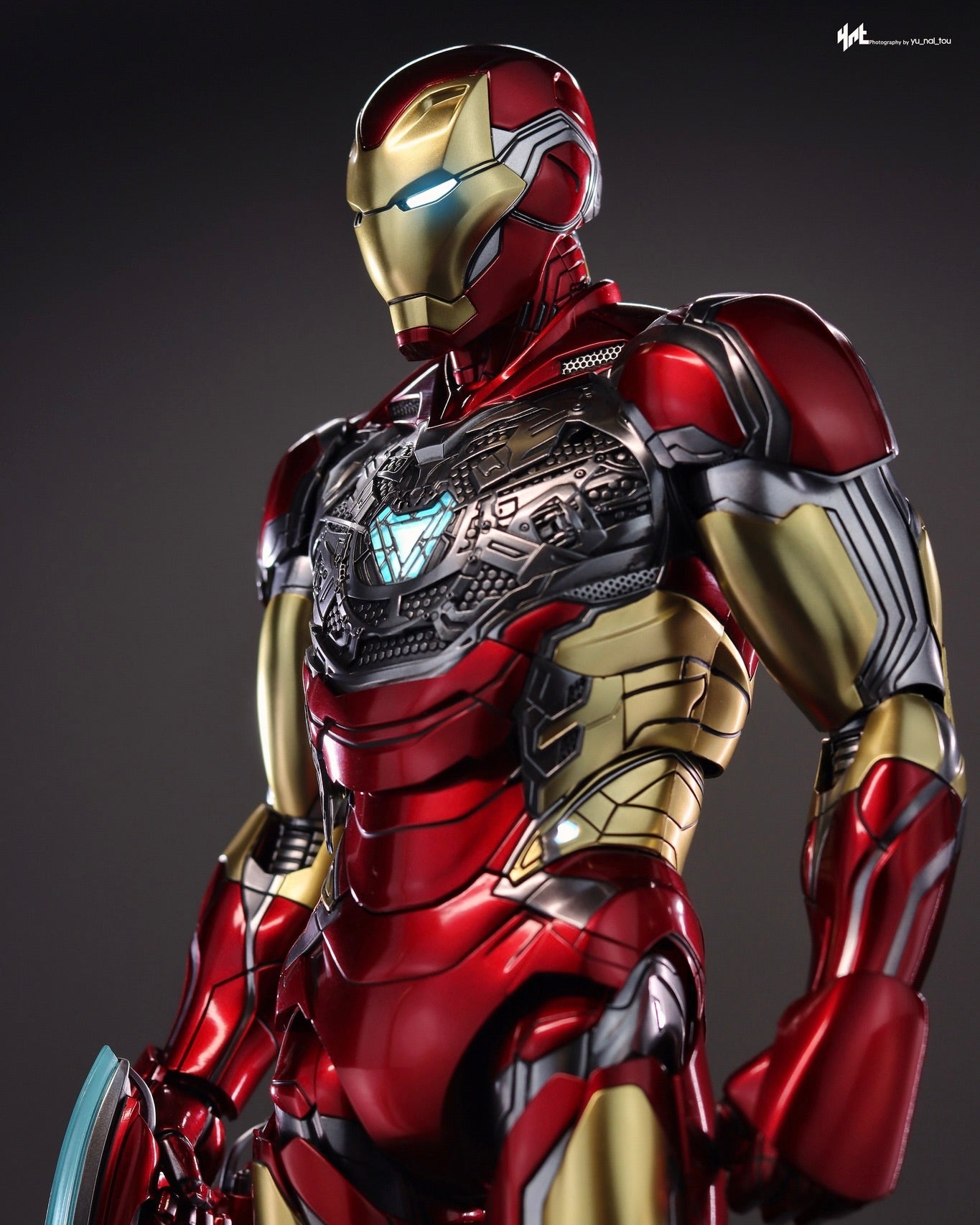 Hot Toys CMS018D60 [Iron Man Mark LXXX] (Special Edition) 1/6th Scale Collectible Figure