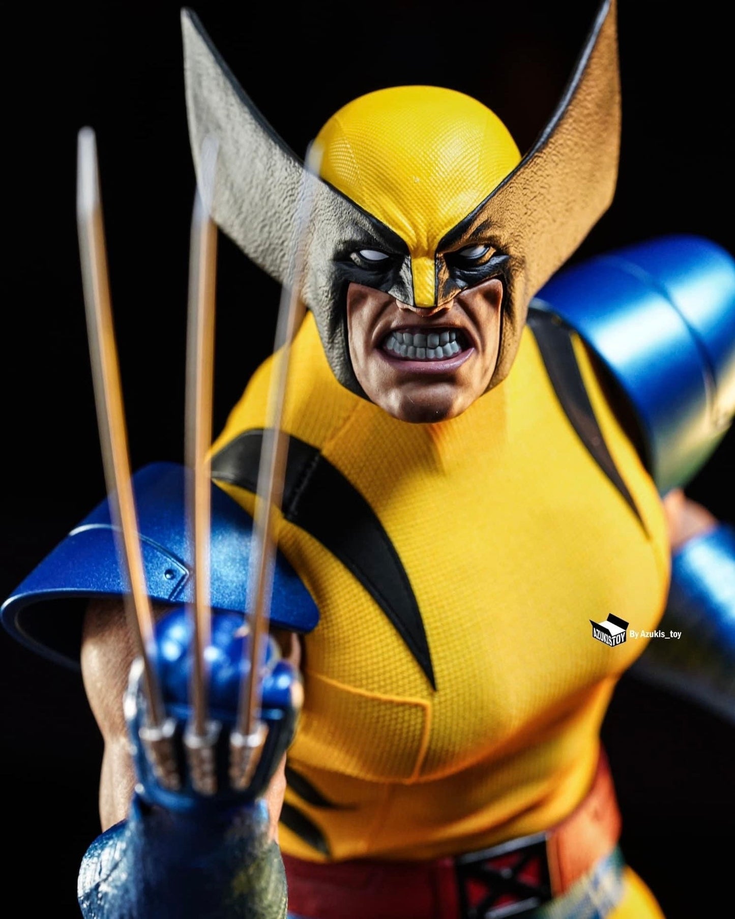 Hot Toys HS01 Honō Studio X-Men [Wolverine Comic Version] 1/6 Scale Collectible Figure