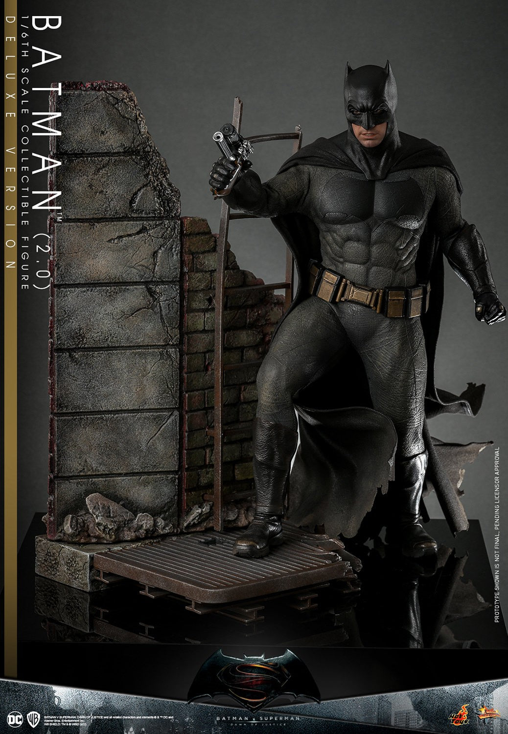 Hot Toys MMS731 Batman v Superman: Dawn of Justice [Batman (2.0)] (Regular Version) 1/6th Scale Collectible Figure