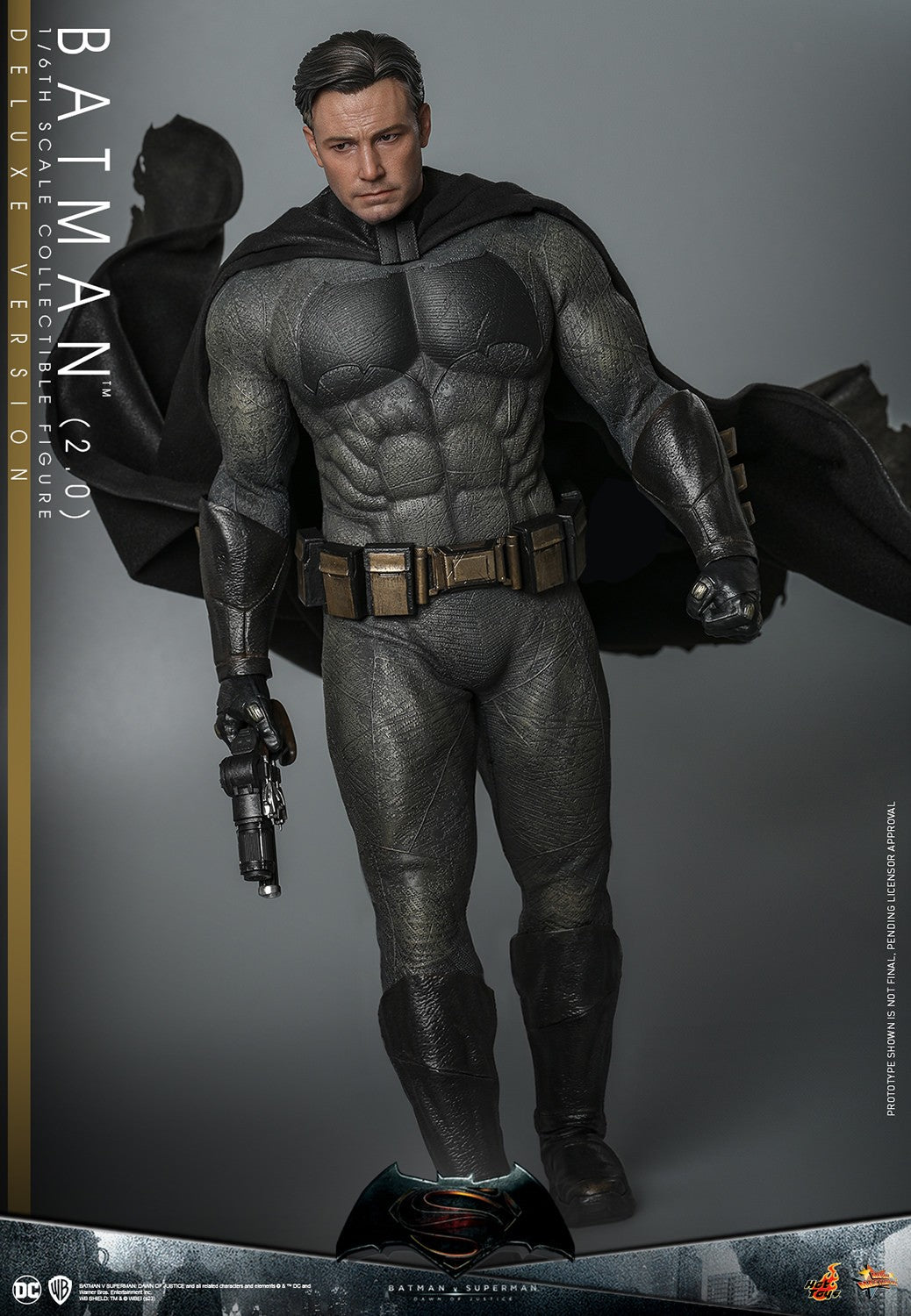 Hot Toys MMS731 Batman v Superman: Dawn of Justice [Batman (2.0)] (Regular Version) 1/6th Scale Collectible Figure