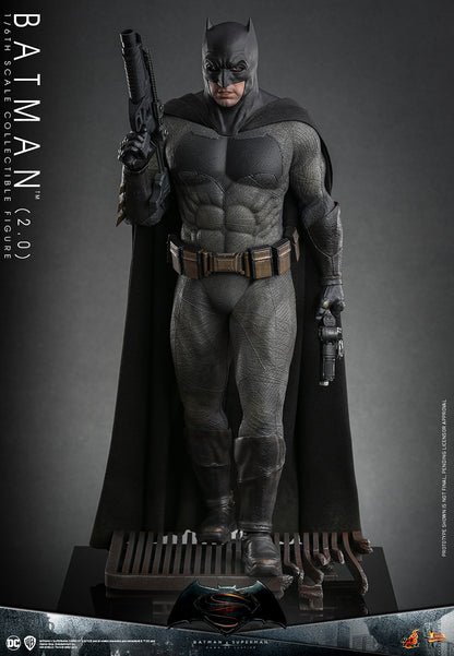 Hot Toys MMS731 Batman v Superman: Dawn of Justice [Batman (2.0)] (Regular Version) 1/6th Scale Collectible Figure