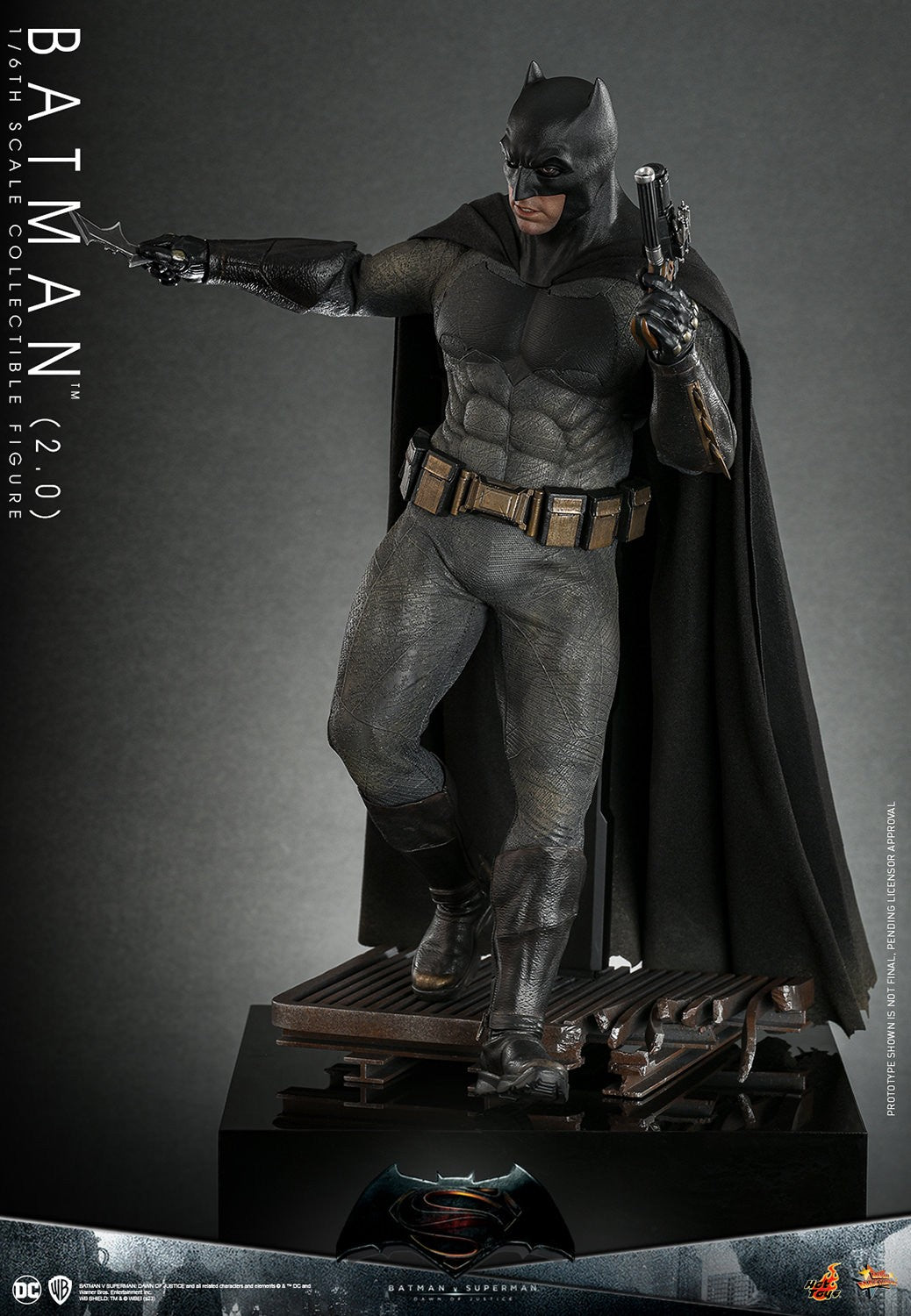 Hot Toys MMS731 Batman v Superman: Dawn of Justice [Batman (2.0)] (Regular Version) 1/6th Scale Collectible Figure