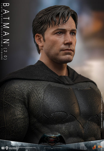 Hot Toys MMS731 Batman v Superman: Dawn of Justice [Batman (2.0)] (Regular Version) 1/6th Scale Collectible Figure