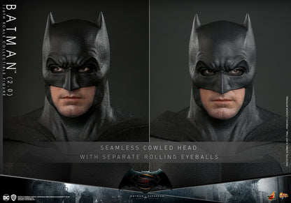 Hot Toys MMS731 Batman v Superman: Dawn of Justice [Batman (2.0)] (Regular Version) 1/6th Scale Collectible Figure