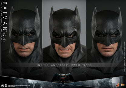 Hot Toys MMS731 Batman v Superman: Dawn of Justice [Batman (2.0)] (Regular Version) 1/6th Scale Collectible Figure