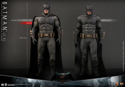 Hot Toys MMS731 Batman v Superman: Dawn of Justice [Batman (2.0)] (Regular Version) 1/6th Scale Collectible Figure