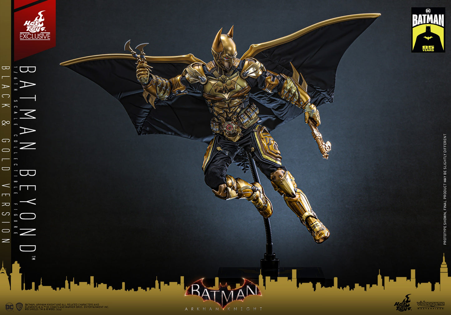 Hot Toys VGM64 Batman Arkham Knight [Batman Beyond] (Black & Gold Version) 1/6th scale Collectible Figure (Exclusive Limited Edition)