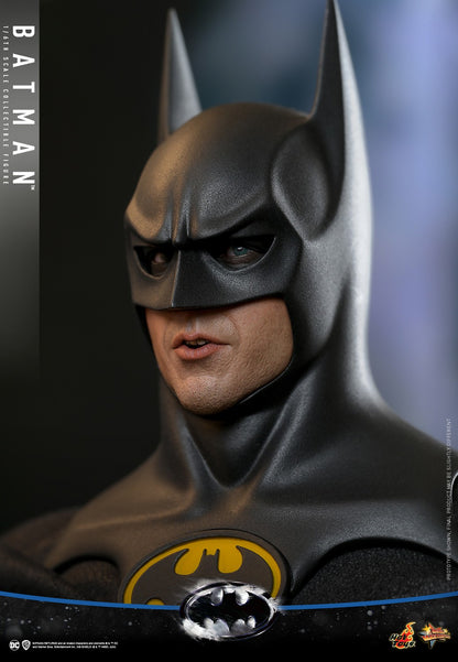 (Preorder) Hot Toys MMS769 Batman Returns [Batman] (Regular Version) 1/6 Scale Collectible Figure