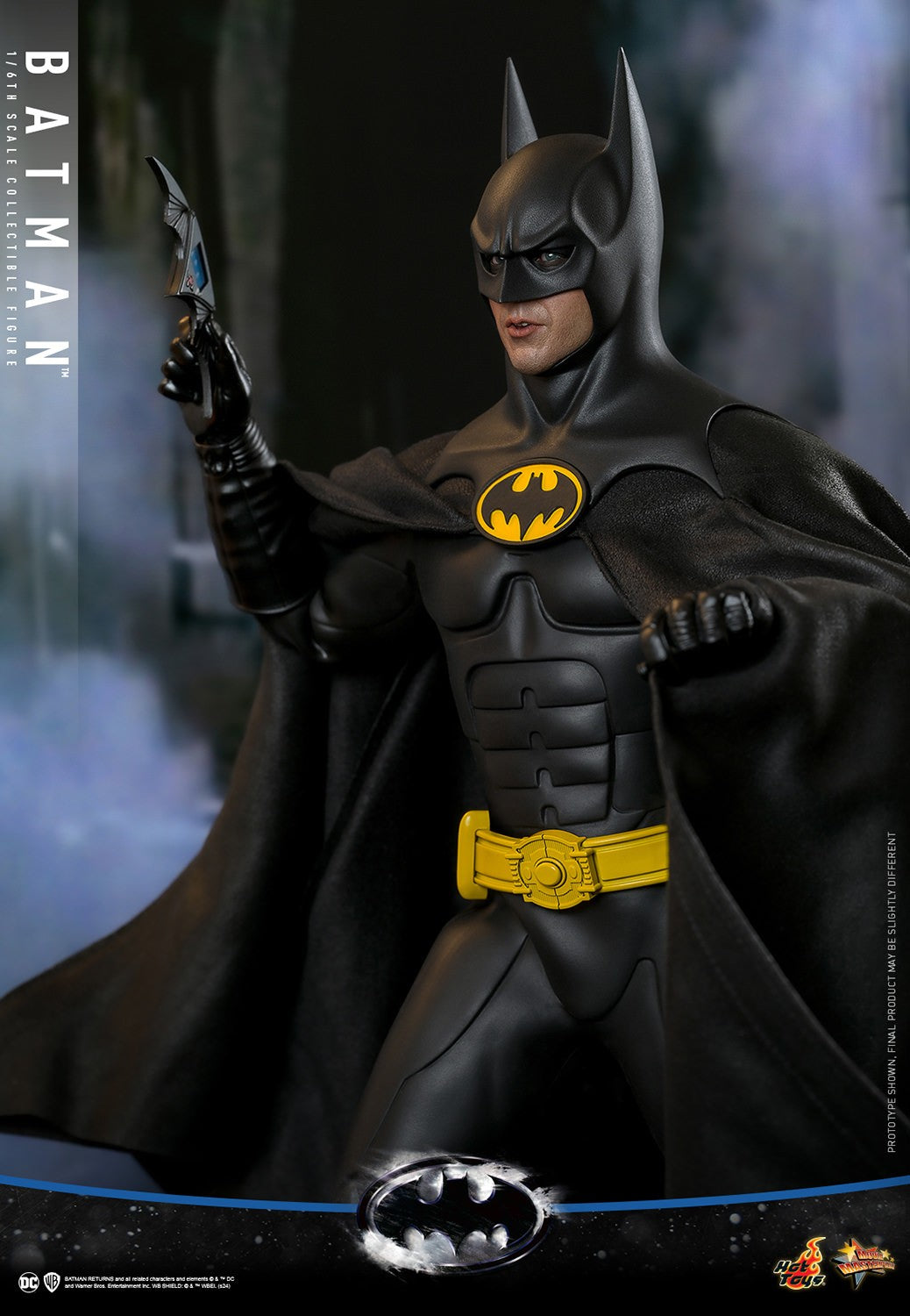 (Preorder) Hot Toys MMS769 Batman Returns [Batman] (Regular Version) 1/6 Scale Collectible Figure