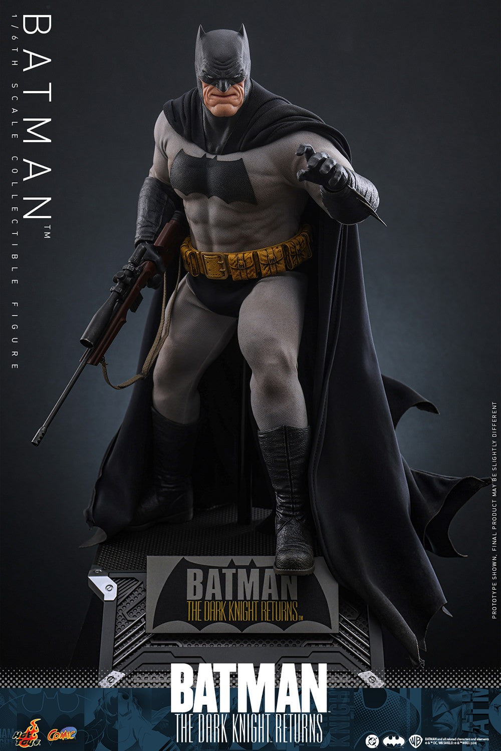 (Preorder) Hot Toys CMS024 DC Comic Batman The Dark Knight Returns [Batman] 1/6 Scale Collectible Figure