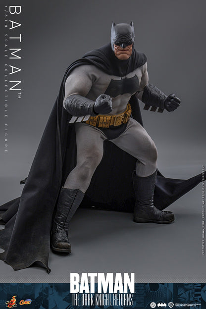 (Preorder) Hot Toys CMS024 DC Comic Batman The Dark Knight Returns [Batman] 1/6 Scale Collectible Figure