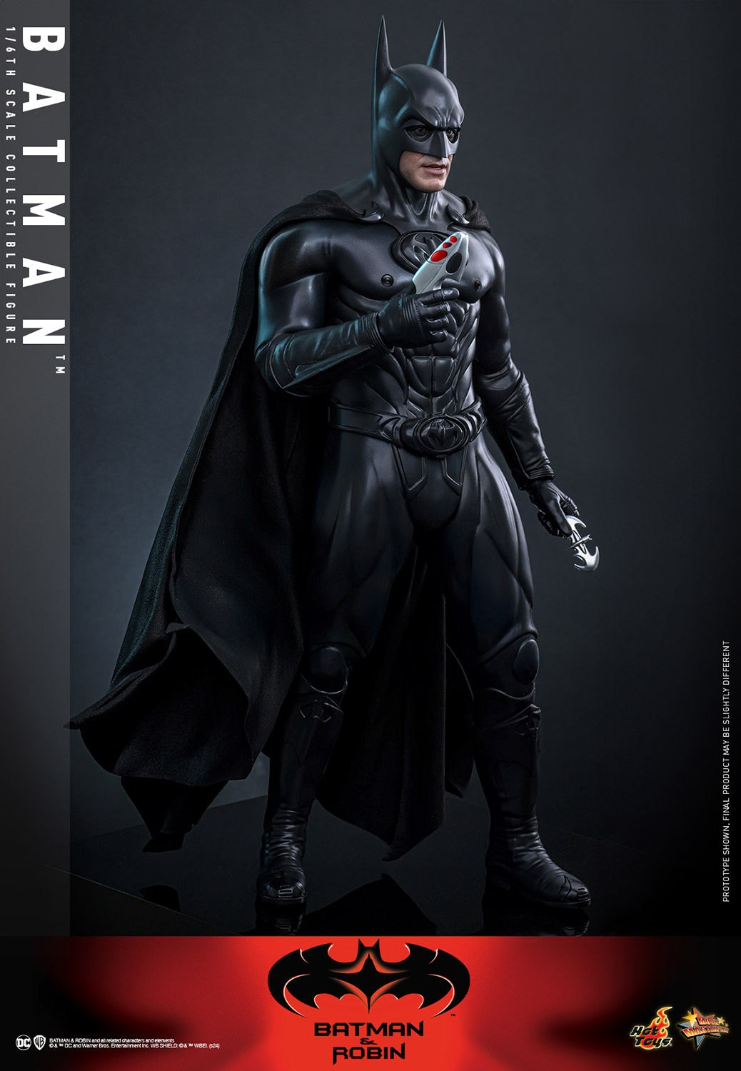 (Preorder) Hot Toys MMS786 Batman & Robin [Batman] 1/6 Scale Collectible Figure