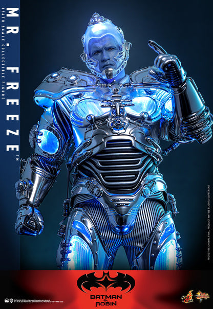 (Preorder) Hot Toys MMS799 Batman & Robin [Mr. Freeze] (Regular Version) 1/6 Scale Collectible Figure