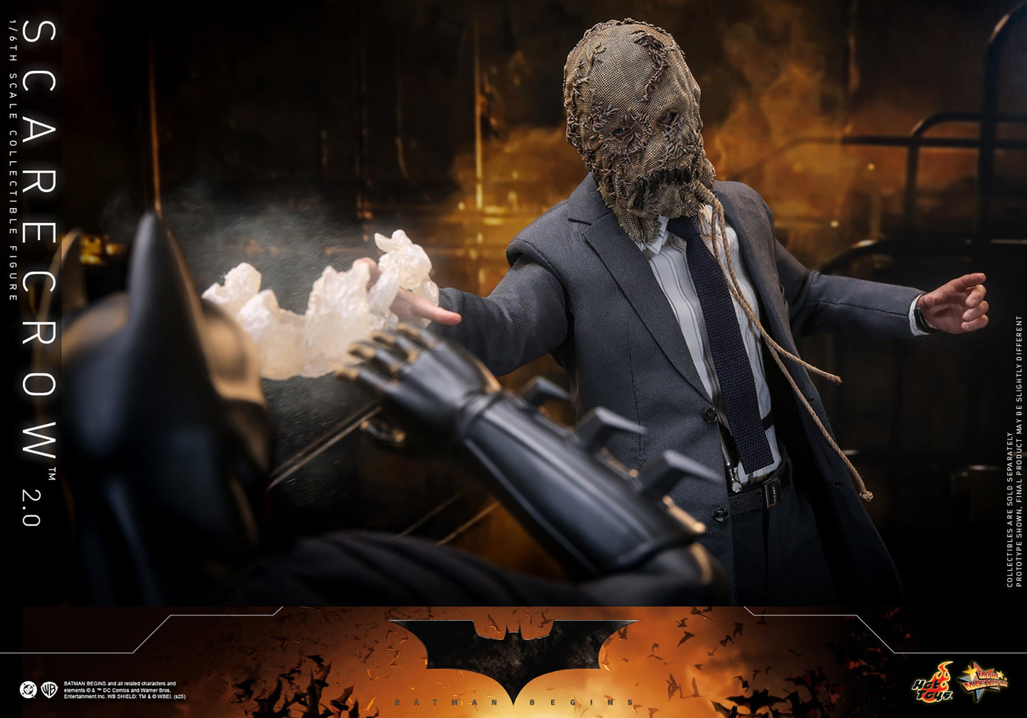 (Preorder) Hot Toys MMS801 Batman Begins [Scarecrow 2.0] 1/6 Scale Collectible Figure