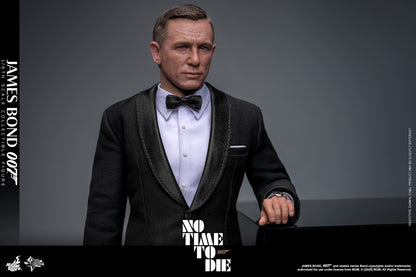 Hot Toys MMS803 No Time To Die [James Bond] 1/6th scale Collectible Figure