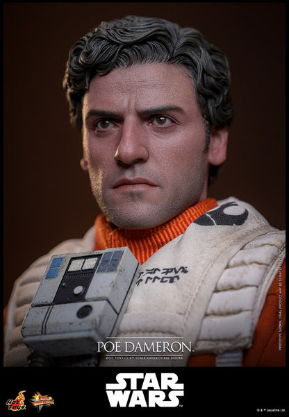 (Preorder) Hot Toys MMS806 Star Wars The Force Awakens [Poe Dameron] 1/6 Scale Collectible Figure