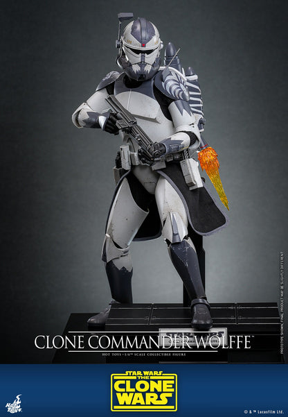 (Preorder) Hot Toys TMS141 Star Wars : The Clone Wars [Clone Commander Wolffe] 1/6th scale Collectible Figure