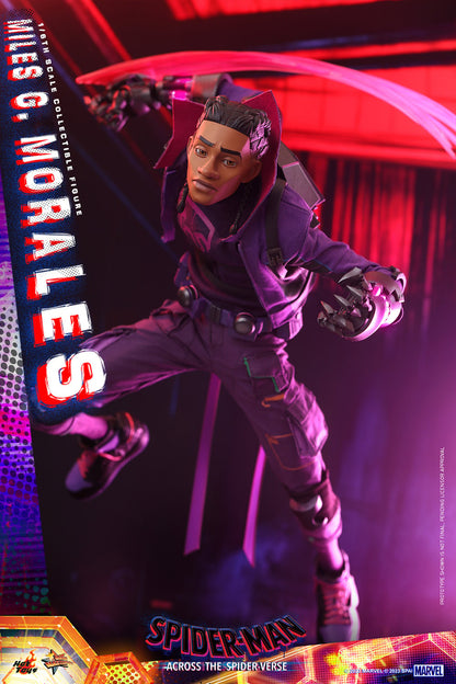 Hot Toys - MMS725B  Spiderman Across the Spiderverse  Miles G. Morales  Special Edition - 1/6 Scale Collectible Figure