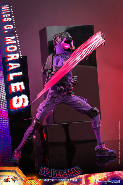 Hot Toys - MMS725B  Spiderman Across the Spiderverse  Miles G. Morales  Special Edition - 1/6 Scale Collectible Figure
