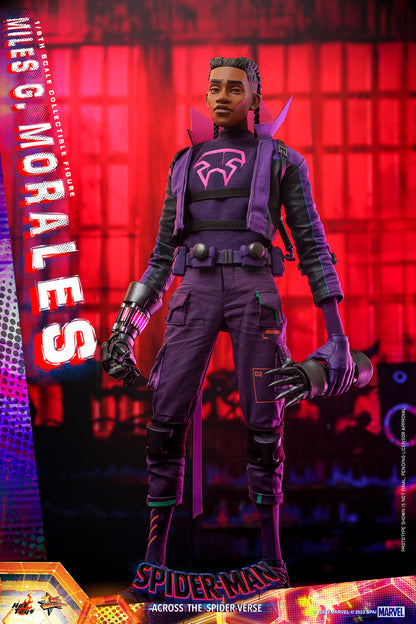 Hot Toys - MMS725B  Spiderman Across the Spiderverse  Miles G. Morales  Special Edition - 1/6 Scale Collectible Figure