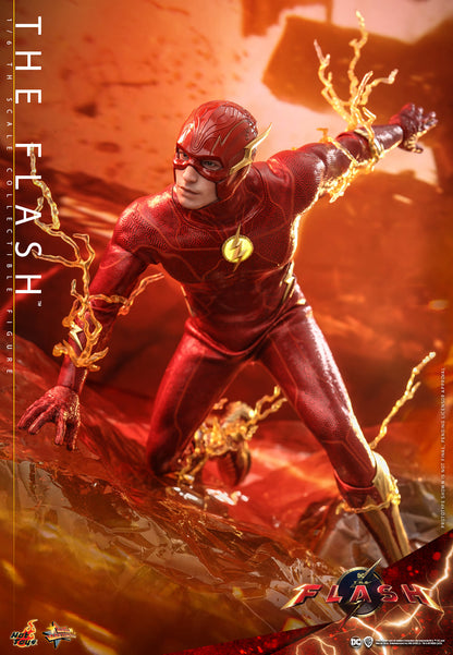 Hot Toys MMS713B The Flash [The Flash (Special Version) with The Life Size The Flash Signet Ring] 1/6 Scale Collectible Figure