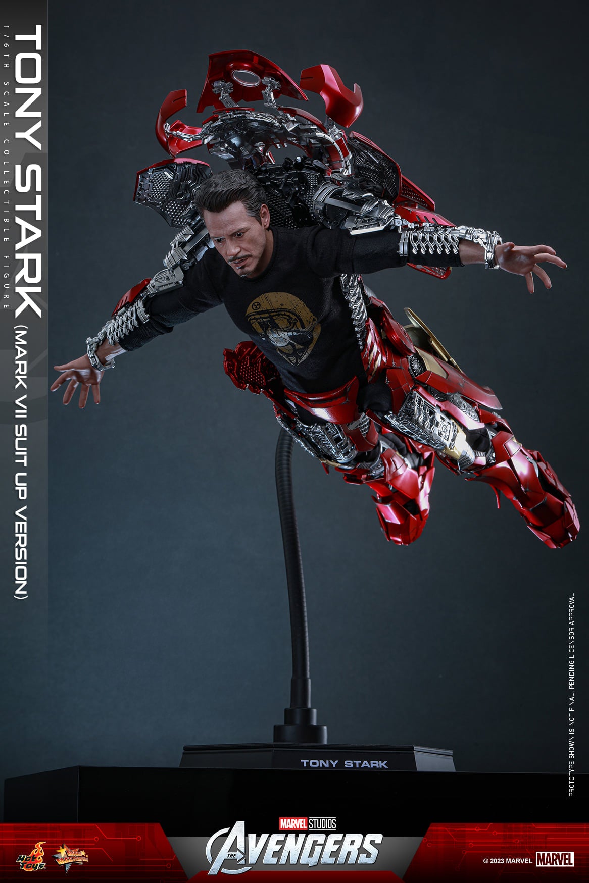 Hot Toys MMS718B The Avengers [Tony Stark] (Mark VII Suit up Version) 1/6th Scale Collectible Figure (Special Edition)