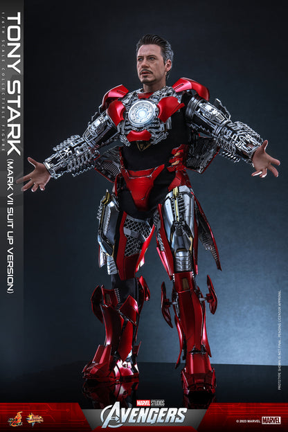 Hot Toys MMS718B The Avengers [Tony Stark] (Mark VII Suit up Version) 1/6th Scale Collectible Figure (Special Edition)