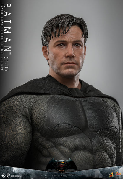 Hot Toys MMS732 Batman Vs Superman : DOJ [Batman 2.0] 1/6 Scale Collectible Figure