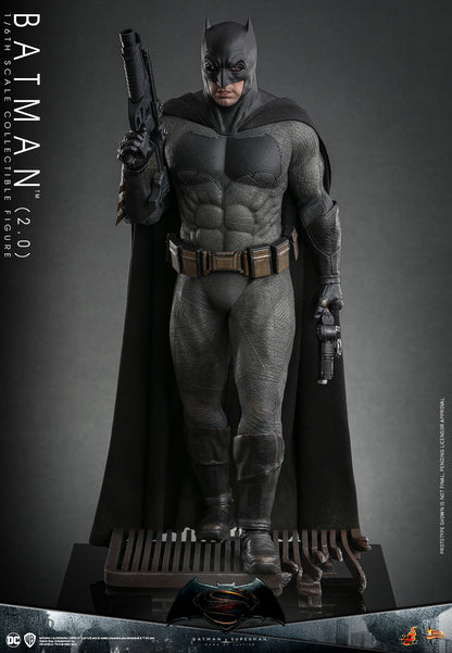 Hot Toys MMS732 Batman Vs Superman : DOJ [Batman 2.0] 1/6 Scale Collectible Figure