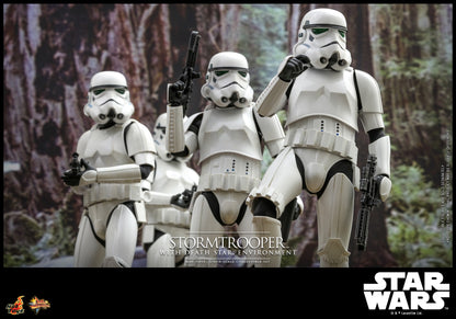 (Preorder) Hot Toys MMS736 [Stormtrooper with Death Star] 1/6 Scale Collectible Figure