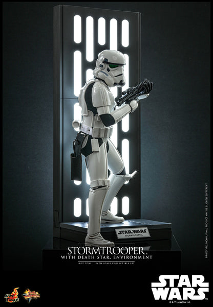 (Preorder) Hot Toys MMS736 [Stormtrooper with Death Star] 1/6 Scale Collectible Figure