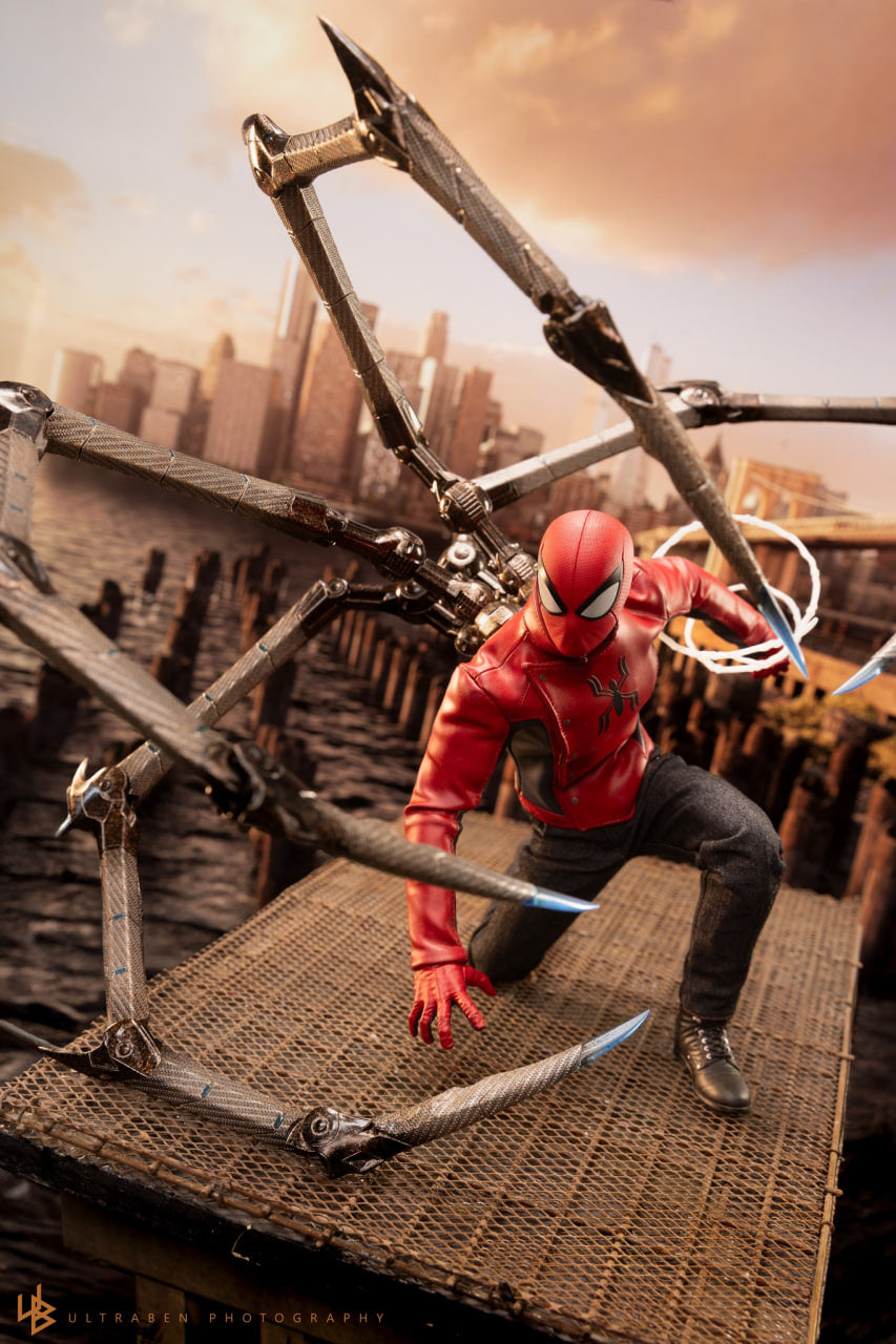 Hot Toys VGM71 Marvel's Spider-Man 2 [Peter Parker] (Last Stand Suit) [Hot Toys Exclusive] 1/6th scale Collectible Figure
