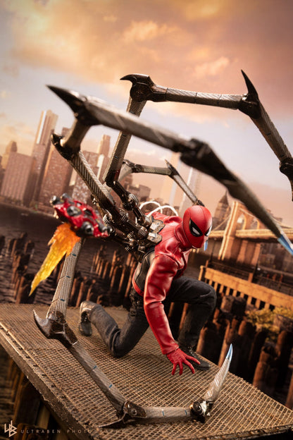 Hot Toys VGM71 Marvel's Spider-Man 2 [Peter Parker] (Last Stand Suit) [Hot Toys Exclusive] 1/6th scale Collectible Figure